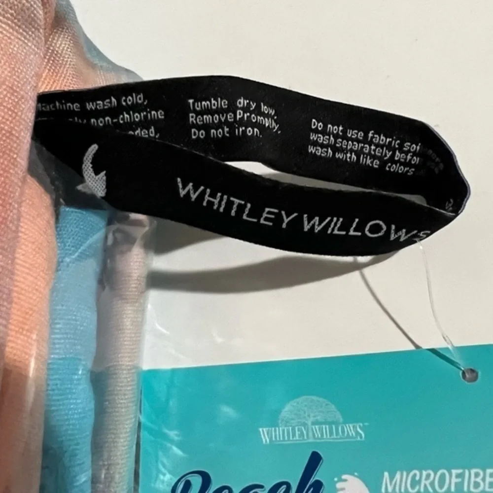 Whitley Willows Sea Turtle Print Packable Microfiber Travel Yoga Towel New